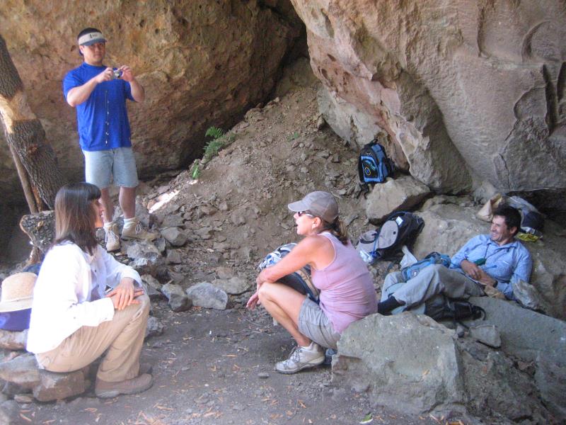 2009-07-18 Tripeaks Caves 027 Relaxing while others went spelunking.jpg